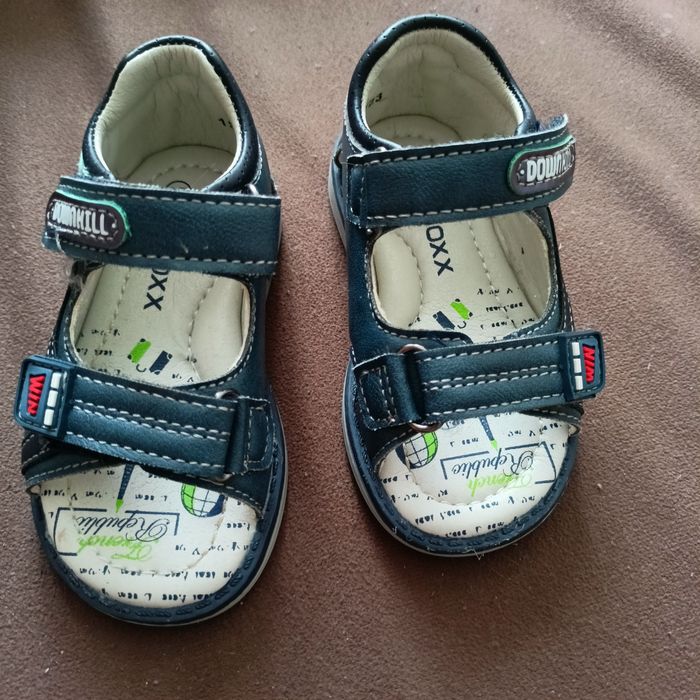 Sandałki dla chłopca