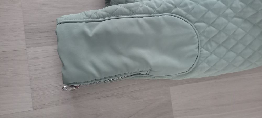 Kurtka damska pikowana per una