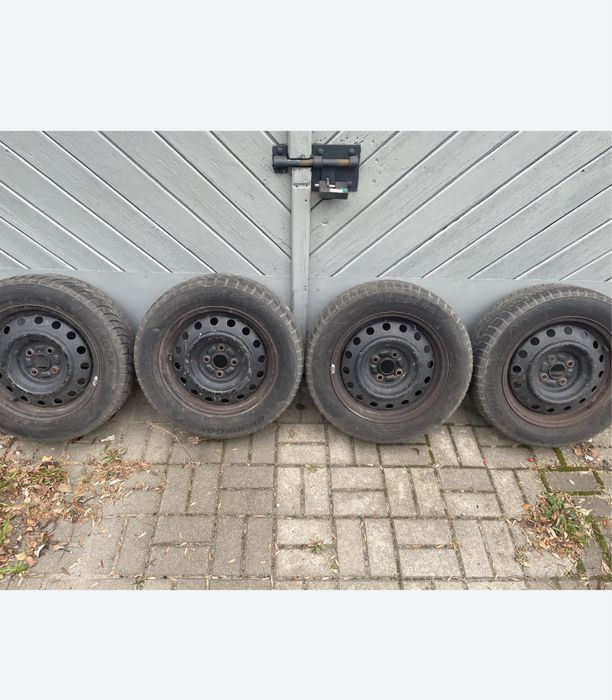 Koła opony zimowe Hankook 195/60 R15