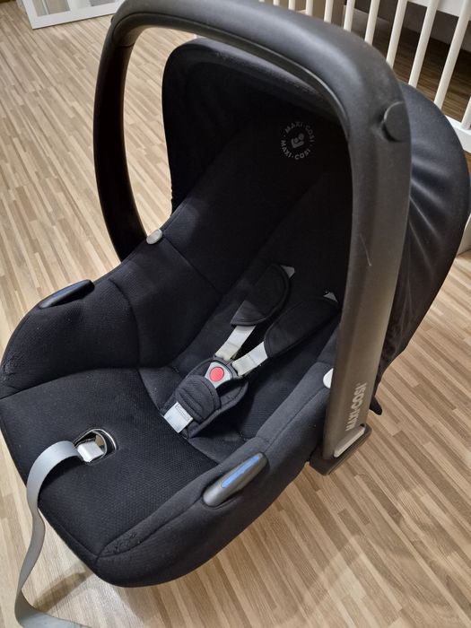 Fotelik samochodowy z bazą isofix