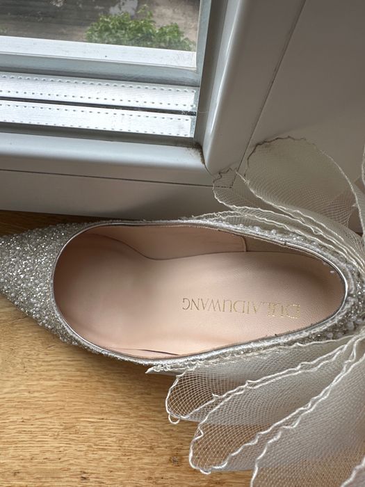 Весільні туфлі з бантами