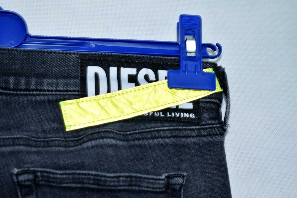 Diesel D-Ebbey-F Bootcut Stretch Jeans 27x32