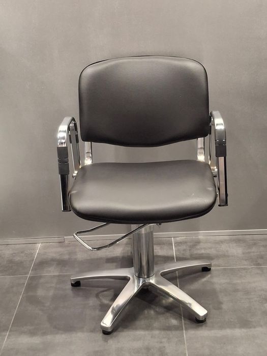 Крісла перукарські на гідравліці, нові, від виробника