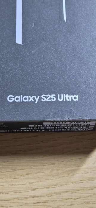 Samsung S25 ULTRA - Garantia 2028