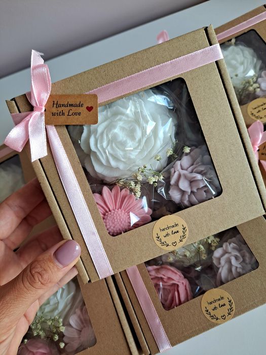 Zestawy prezentowe /upominki ,podziękowania dla gości mydełka