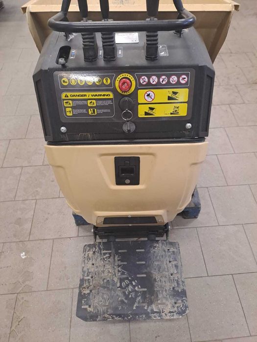 Mini wozidło spalinowe MEYER T500F-BS napęd hydrostatyczny OUTLET