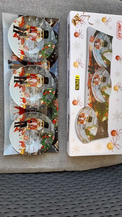 Torteira de Natal com Tijelas em vidro decorado