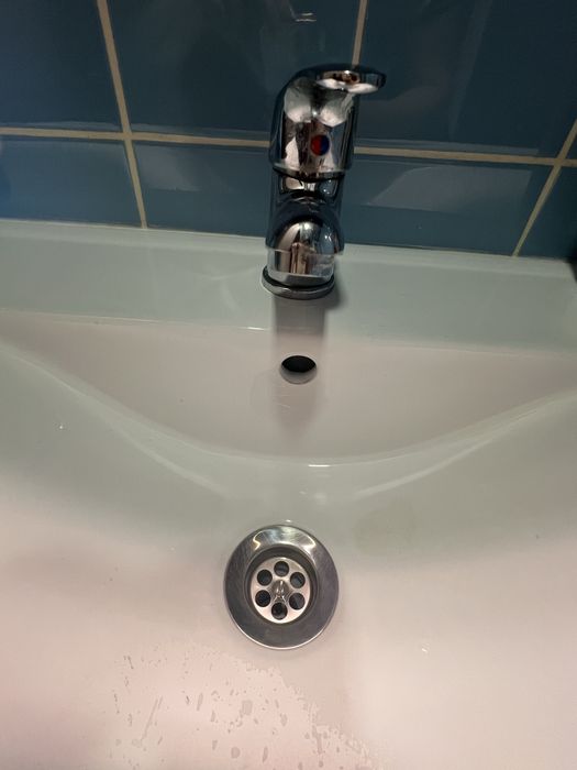 Conjunto movel e lavatorio‼️50€‼️