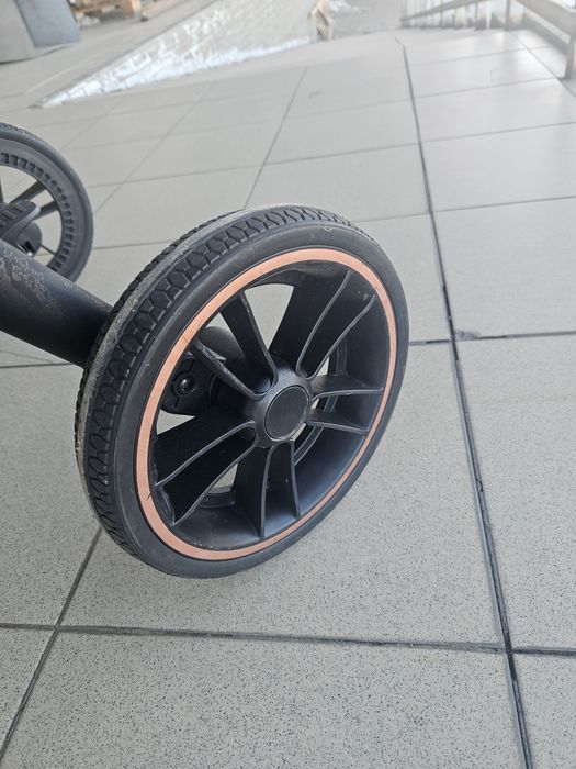 Коляска дитяча  carello epica 2 в 1