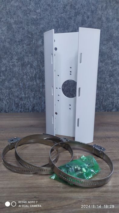 Кронштейн планка монтажна камери зовнішнього спостереження Hikvision