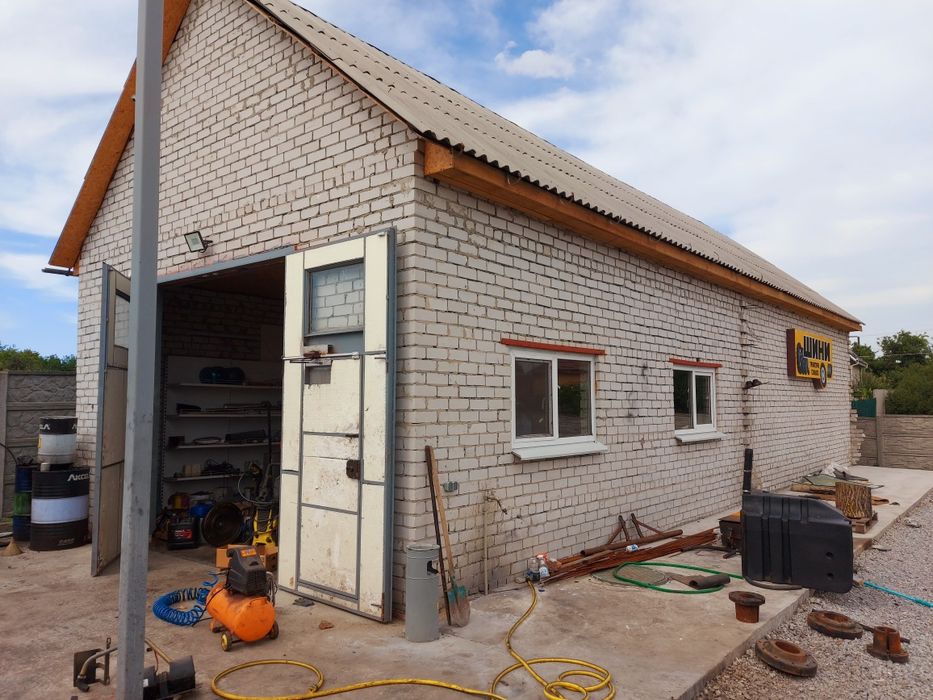 Продам выставочную площадку в Подгородном.