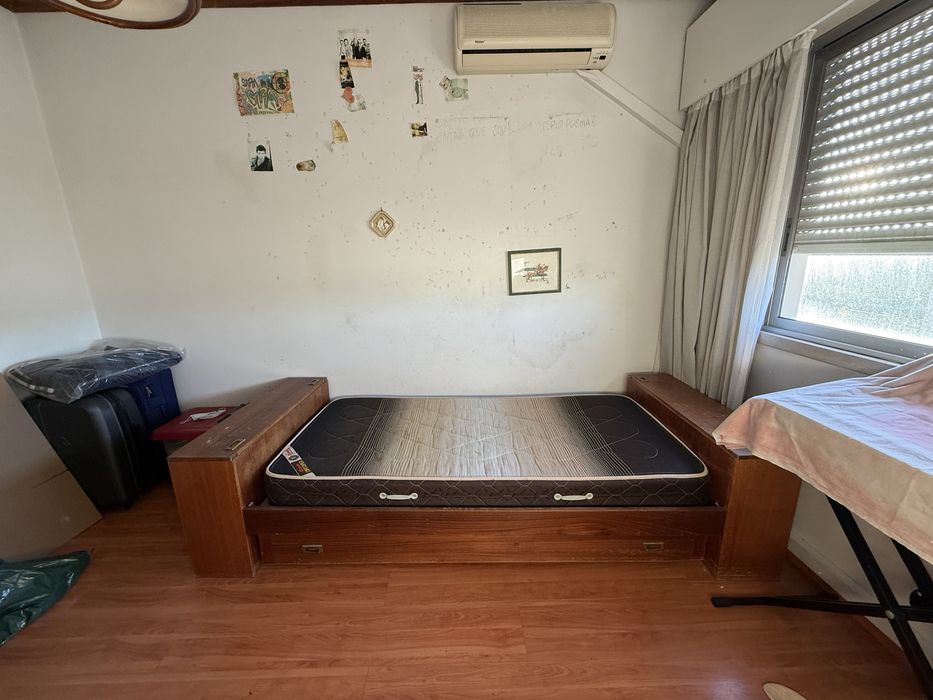 Cama dupla com gavetas GRÁTIS