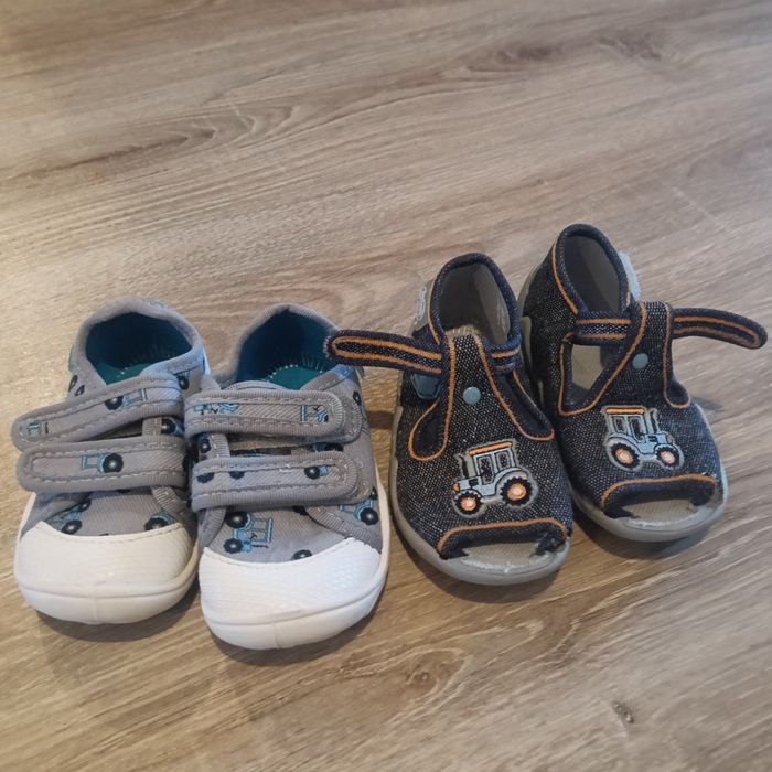 Kapcie Befado rozmiar 20.