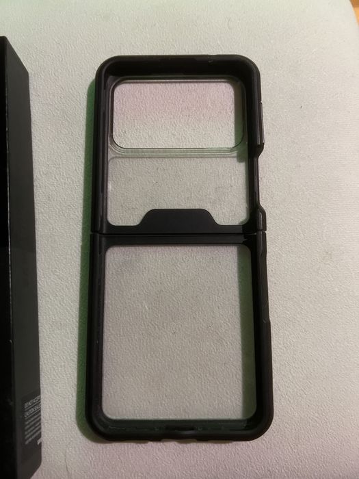 Samsung Galaxy Z Flip3