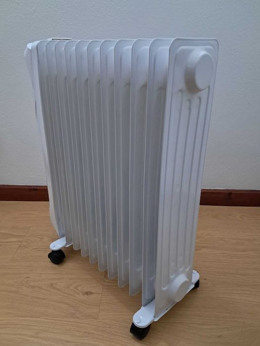 Aquecedor a Óleo Haeger 2500W — Potente, Silencioso e Económico!