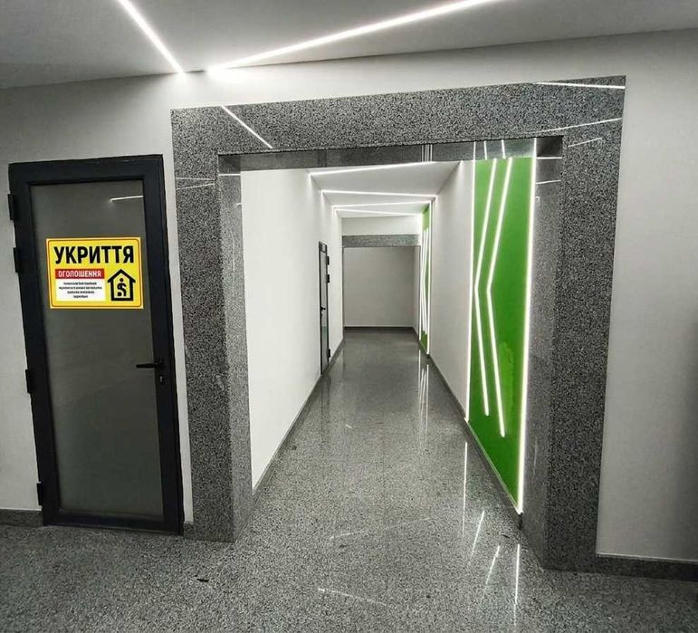 Квартира погодинно та подобово Київ з Premium-апартаментами в стилі Loft біля метро| Величезний Smart TV 75” | Безпечний поверх | Укриття