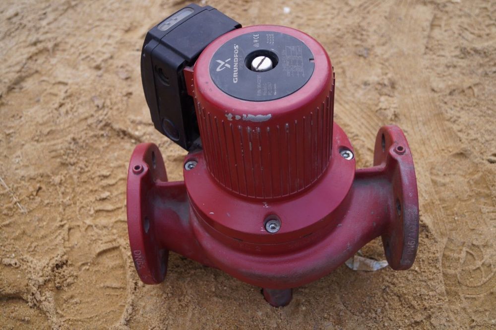 pompa grundfos ups 65-30/f 3~400v obiegowa c.o. lfp 65pot30a/b