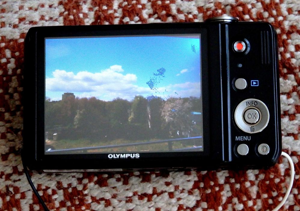 Olympus VR320  poręczny kieszonkowiec