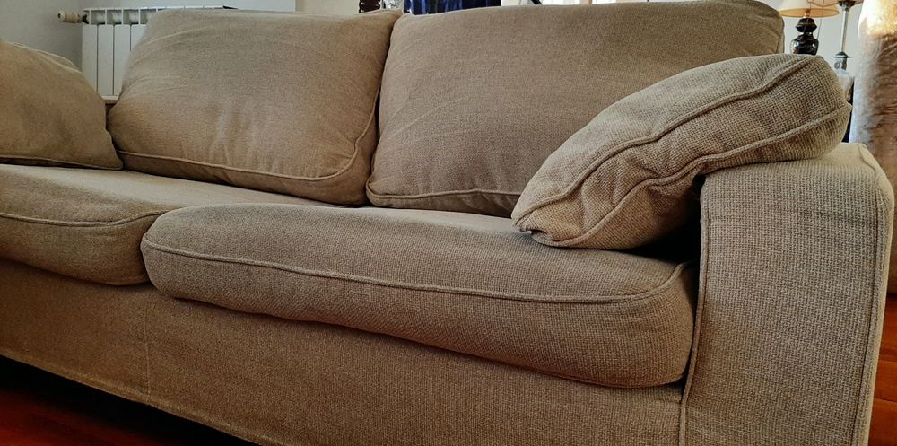 Used 3-seater sofa, machine-washable fabric. Beige color