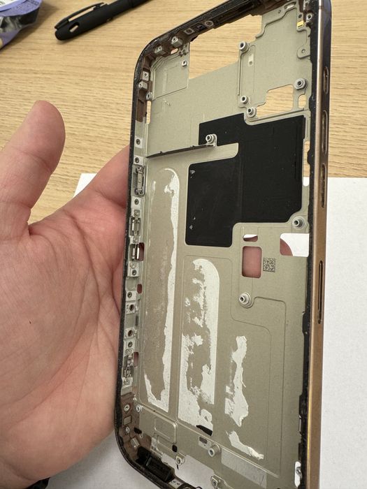 Корпус iphone 16 Pro max