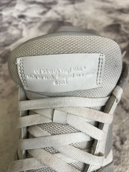 Кросовки off white