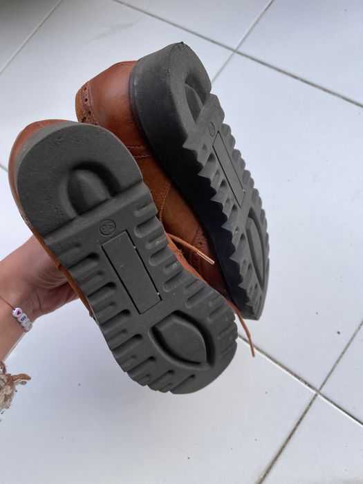 sapatos castanhos nº36