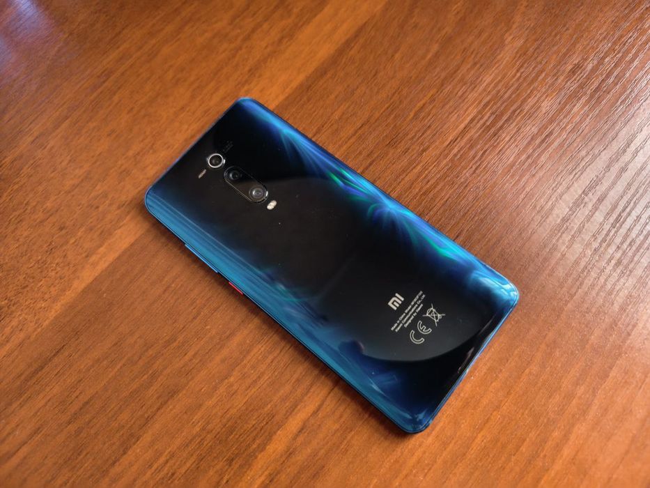Телефон xiaomi 9T