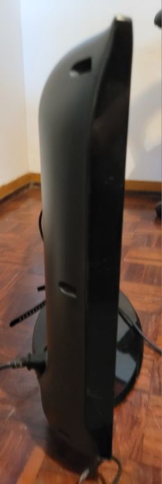 TV Samsung LCD – Funciona perfeitamente – Sem comando