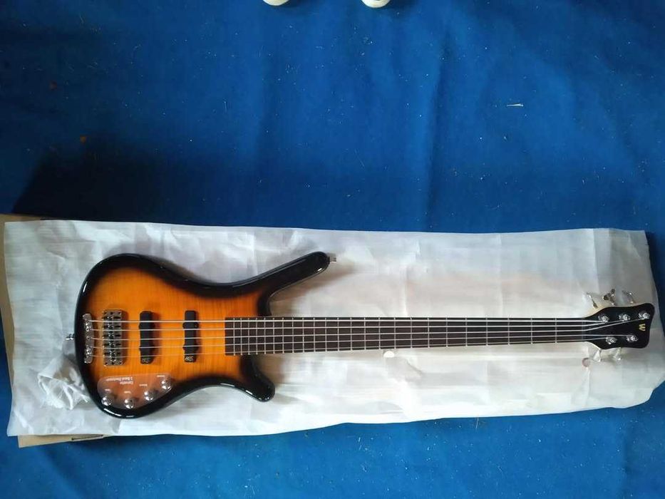 Baixo Warwick rockbass classic V