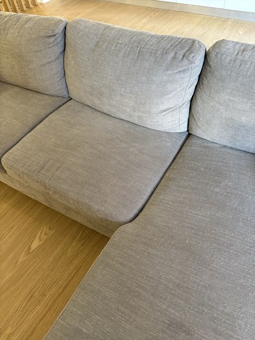 Sofá  semi novo com chaise lounge para venda imediata
