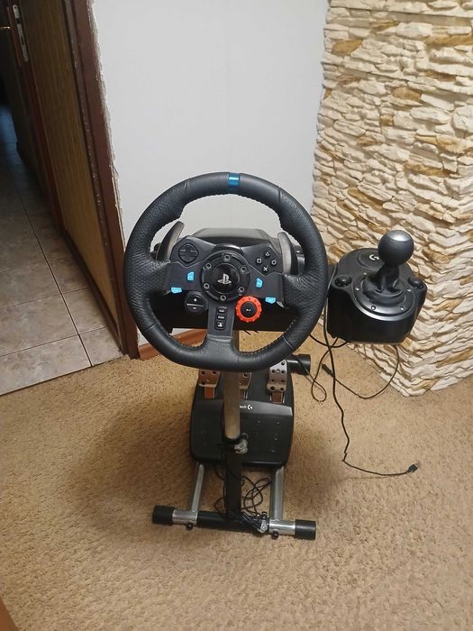 Kierownica do grania logitech