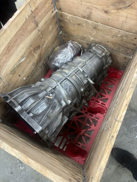 коробка  автомат акпп Bmw e39 e53 e46 e83 range roverl l322 3.0d m57