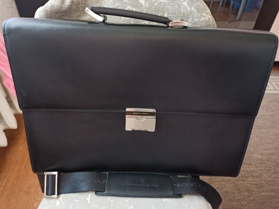 Деловой портфель Caravari