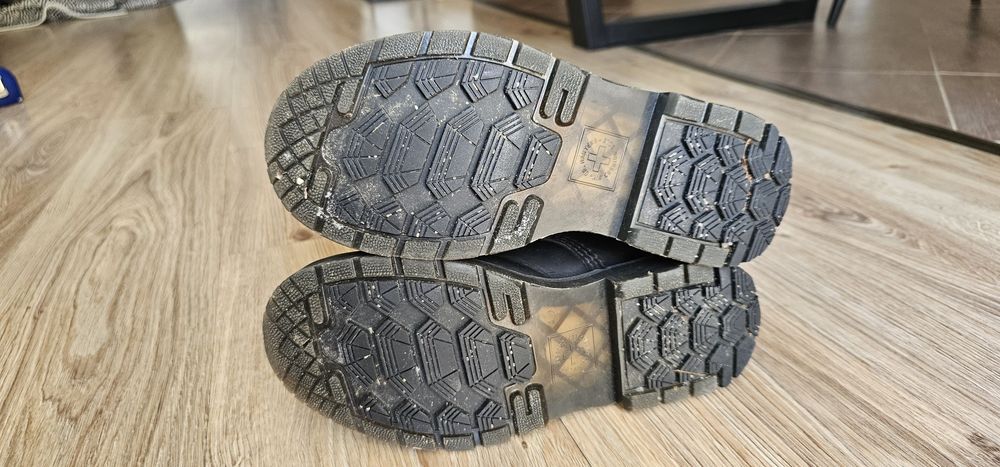 Dr. Martens damskie skórzane glany rozmiar 38 wkładka 24cm używane