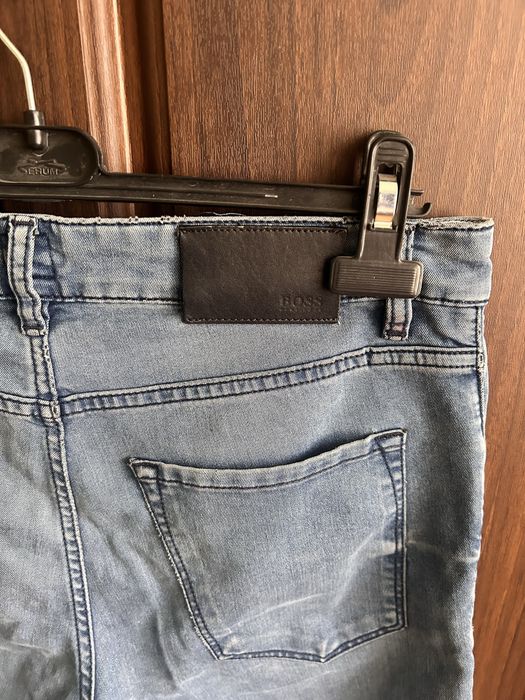Джинси Hugo Boss