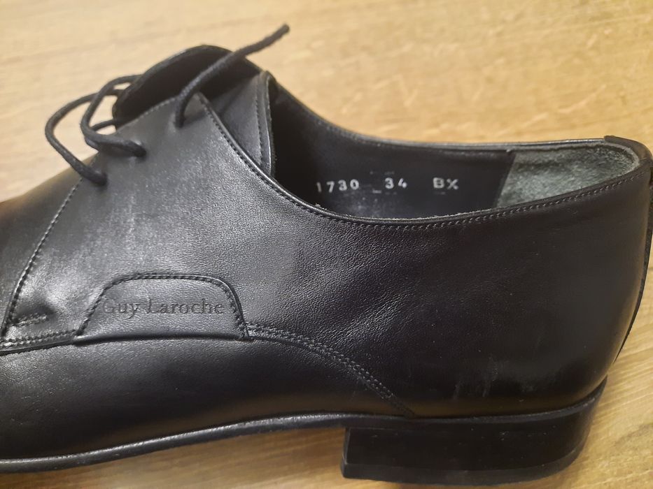 Продам мужские туфли Guy Laroche
