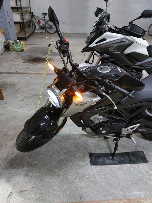 Mota honda 125 com poucos km