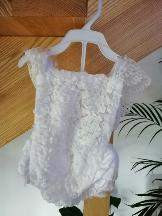 Koronkowe body 6-8 mc chrzest