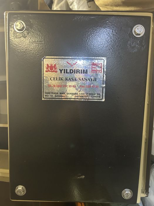 Сейф Yildirim Celic Kasa Sanayii