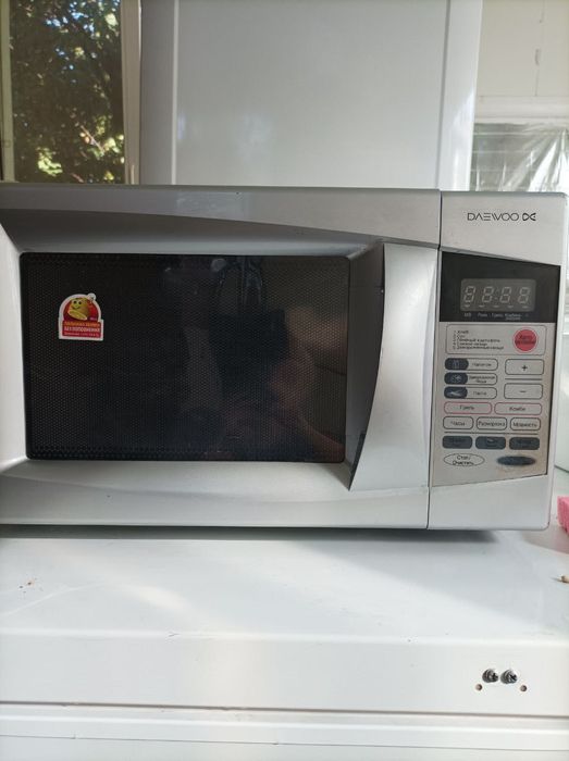 Мікрохвильова піч