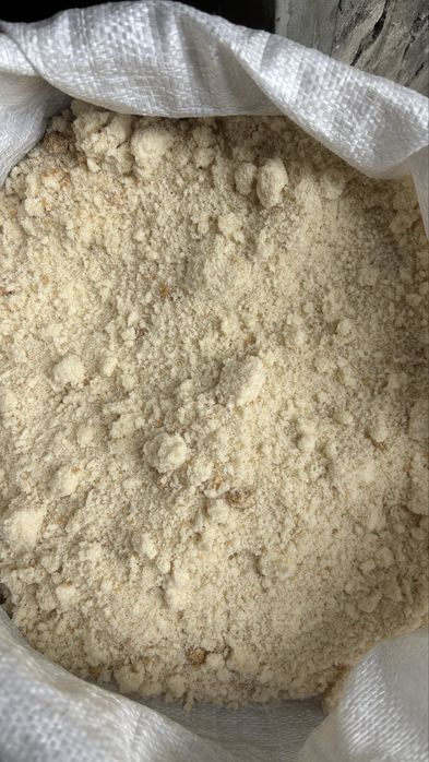 Продам корма для животных,хлебную крошку