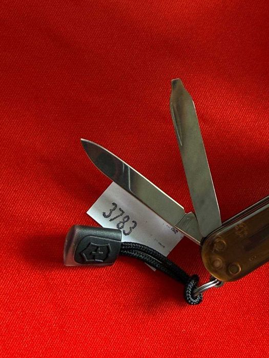 Мультитул  Victorinox Сlassic SD 58mm 0.3783