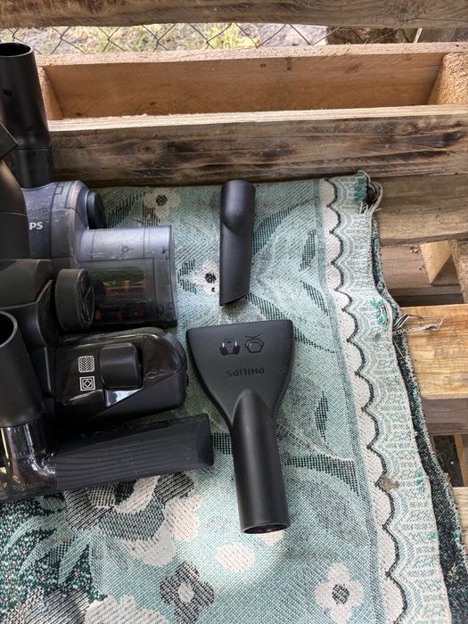 Пилосос PHILIPS гарний стан