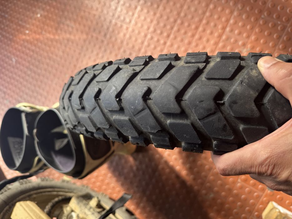 Pneu 110/80 R19