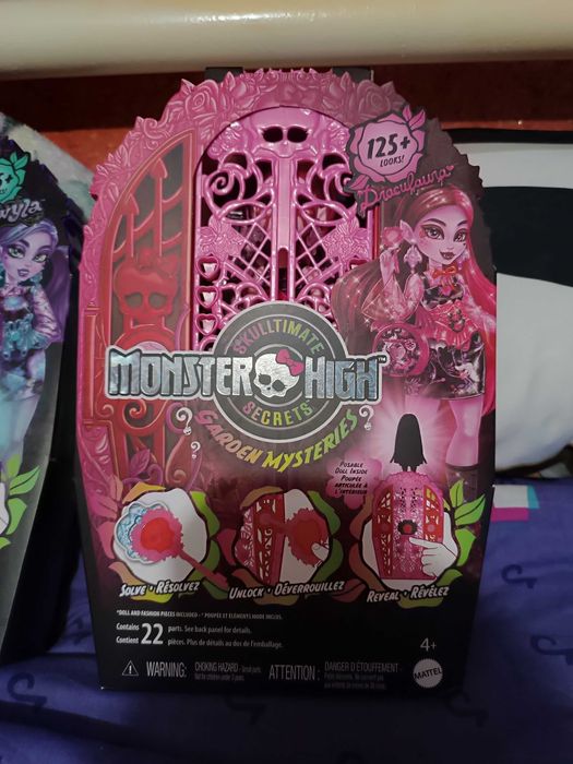 Шафа Monster High Skulltimate Secrets Draculaura Garden Mysteries