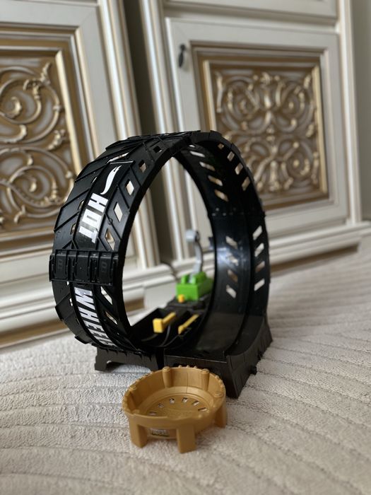 Трек Hot Wheels «Монстро-петля»
