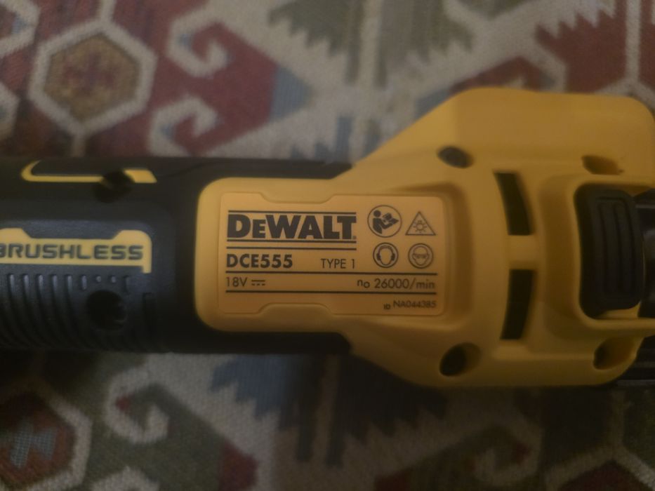 Dewalt dce 555 frezarka do płyt gk