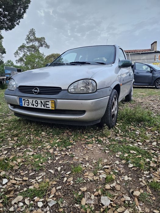 Opel corsa 1.2 16v Sport