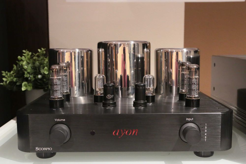 Ayon Scorpio MK II na lampach EL34