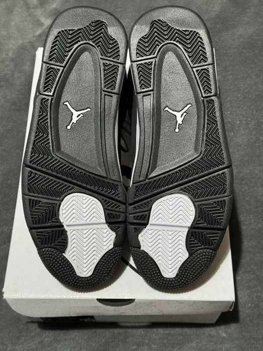 Jordan 4 Retro White Thunder R.45